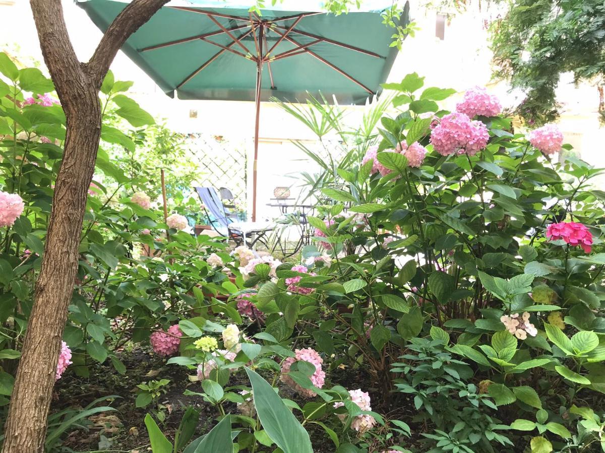 Cynthia'S Garden - Apartment With Private Garden In Santa Croce Florence Exterior photo