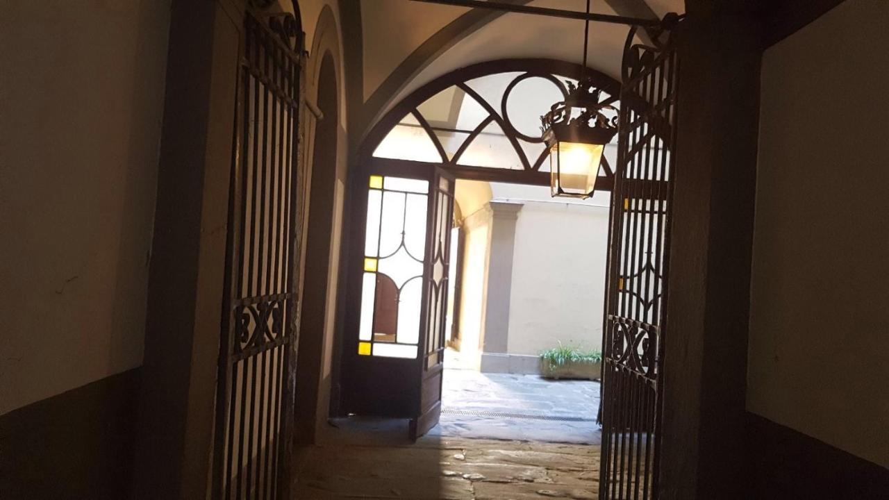 Cynthia'S Garden - Apartment With Private Garden In Santa Croce Florence Exterior photo