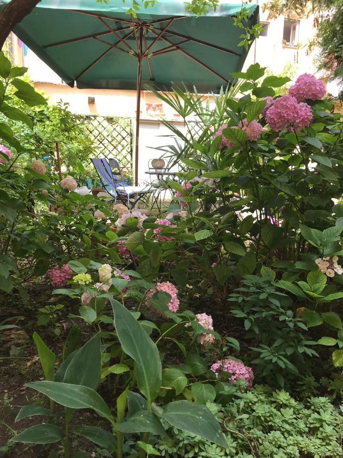 Cynthia'S Garden - Apartment With Private Garden In Santa Croce Florence Exterior photo